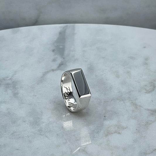 Sleek Signet Ring - Argentium Silver